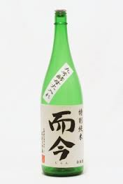 季節に合わせたこだわりの日本酒もご用意しております。