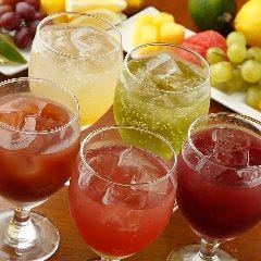ニクバル クオン_サングリアは55種類＆ALL555円(税抜)です