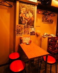 モッツマン 新宿本店