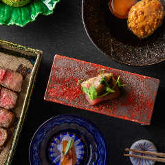 お肉はもちろんその他お料理も彩り豊かにご用意いたします