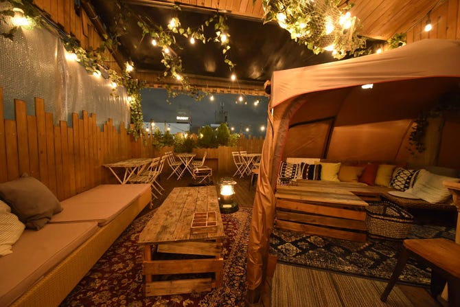 Tokyo Glamping Produce By Wbcafe トウキョウグランピングプロデュースバイダブルビーカフェ 日暮里 居酒屋 ぐるなび