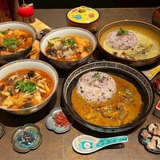 薬膳火鍋 灯華_UberEatsでは薬膳麻辣湯を提供中♪