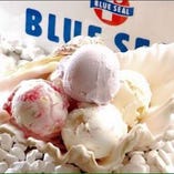 ブルーシールアイスクリーム 『アメリカ生まれ沖縄育ちのアイスクリーム』
