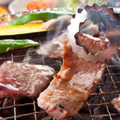 炭火焼肉食べ放題 とらじ館 日暮里店 