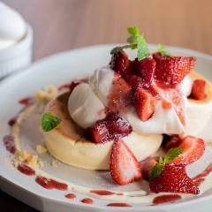カフェロブ栄店 台湾パンケーキ＆オムライス専門店 オムRob 