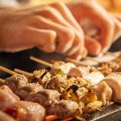 焼き鳥、焼きとん各種