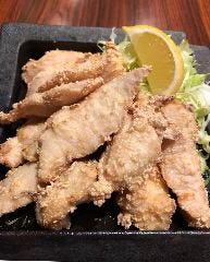 ☆名物！鉄板瓦焼き　白からあげ