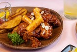 韓国風のヤンニョンチキン Korean style fried chicken