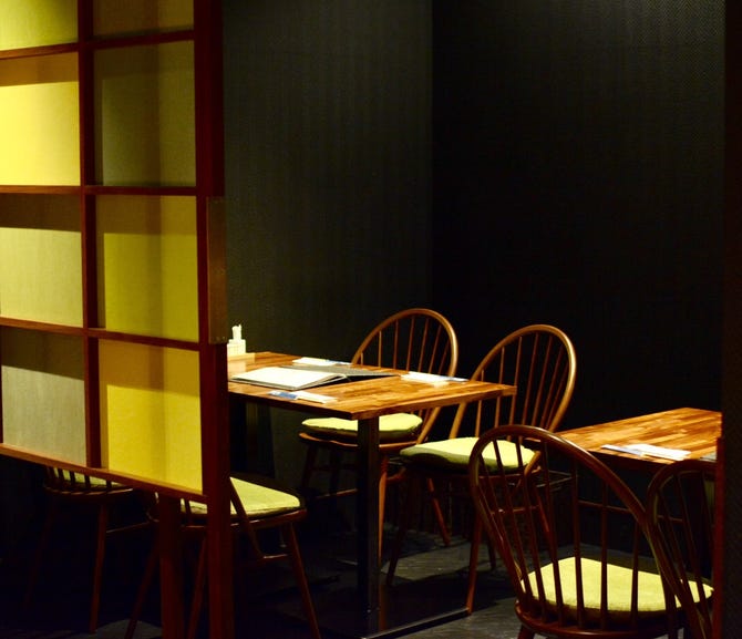 炭火焼鳥 権兵衛 なんばパークス店>