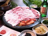 「サムギョプサル」は韓国焼酎との相性抜群です！