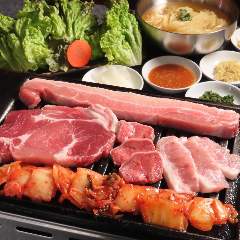焼肉日和。〜サムギョプサル食べ放題のある焼肉屋〜