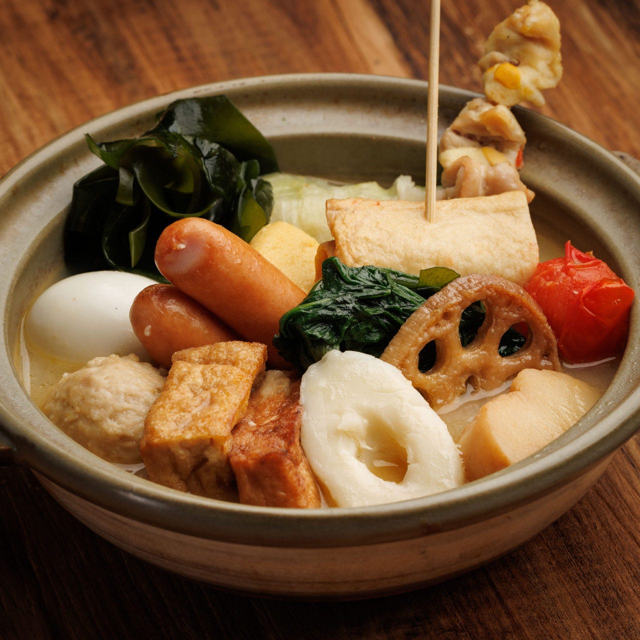 炭火焼 鶏料理と鶏だしおでん て鶏あし鶏 東海大学前店（秦野・渋沢・大井松田/居酒屋） - 楽天ぐるなび