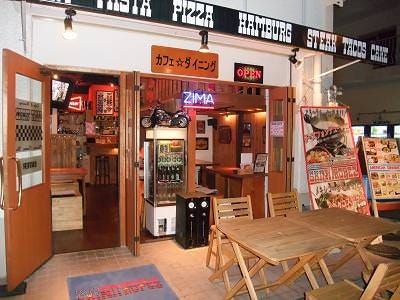 サントロペの外観