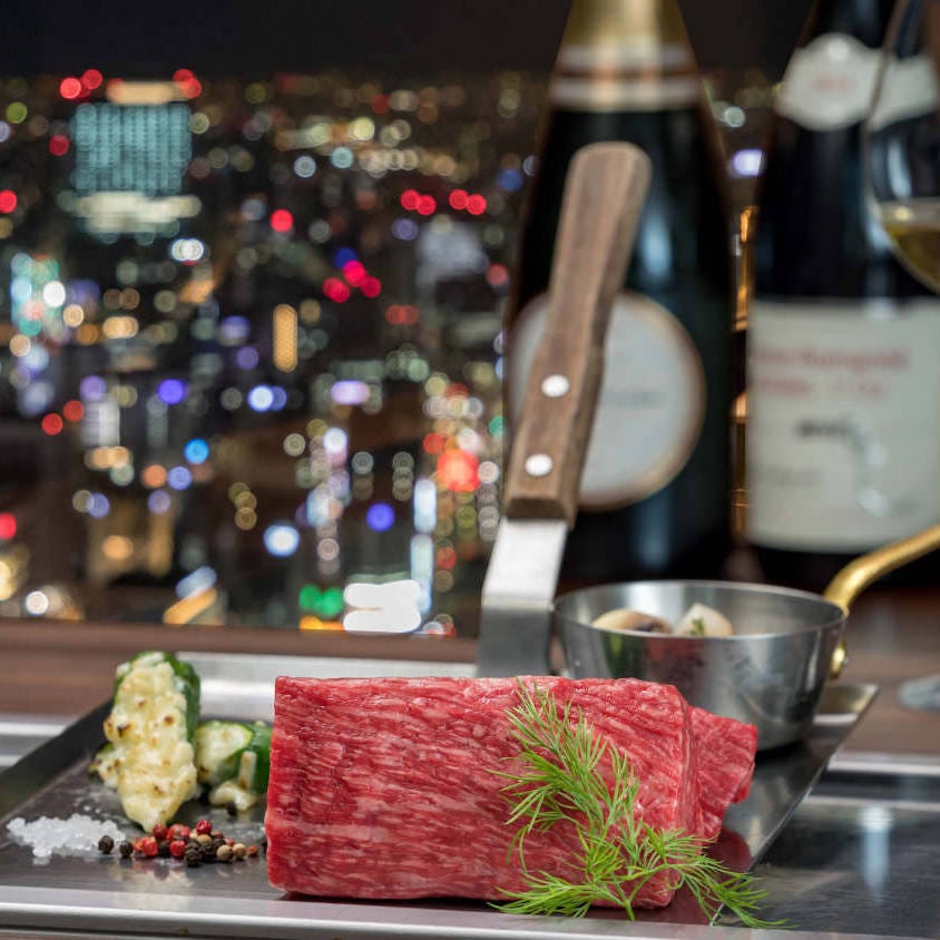 鉄板和食とワイン 萬鉄 〜VIN TETSU〜