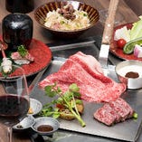 神戸牛など厳選食材を使用し、豪華食材の旨みを最大限引き出す。