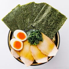 横浜家系総本山 吉村家直系店 ラーメン内田家