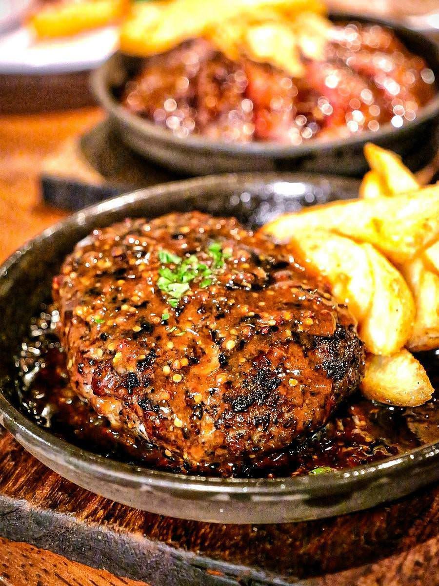 街 の 肉 バル buff 西 中島 店