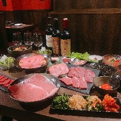 黒毛和牛焼肉 白か黒 