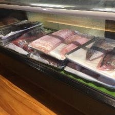 お酒が進む、鮮度抜群のお魚たち。