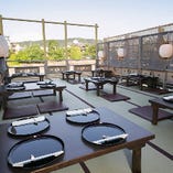 京都の夏の風物詩・鴨川納涼床で特別な時間を