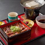 和牛ロースステーキ重　湯豆腐付き　Wagyu beef ribloin steak rice box with Yudofu(boiled tofu)