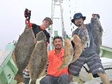 当店所有の桜丸で自ら釣り船上活〆した新鮮な魚！【八戸市】
