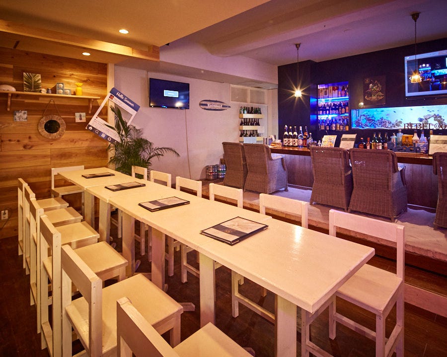 3時間飲み放題付 少人数でも楽しい 半貸切 8 15名 全5品 歓迎会 送別会 宴会 パーティの詳細 Rebel One On The Beach 那覇 バー ぐるなび