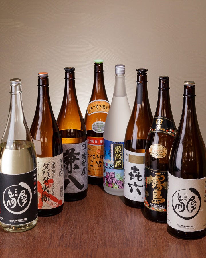 日本酒・焼酎も各種取り揃えております