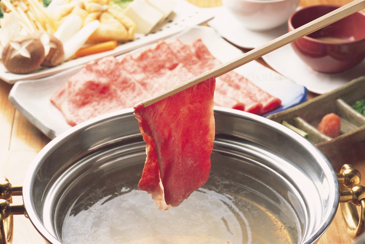 しゃぶしゃぶコース 特選宮崎牛 A5等級 150gの詳細 銀座不二家みやちく 渋谷店 渋谷 鉄板焼き ぐるなび