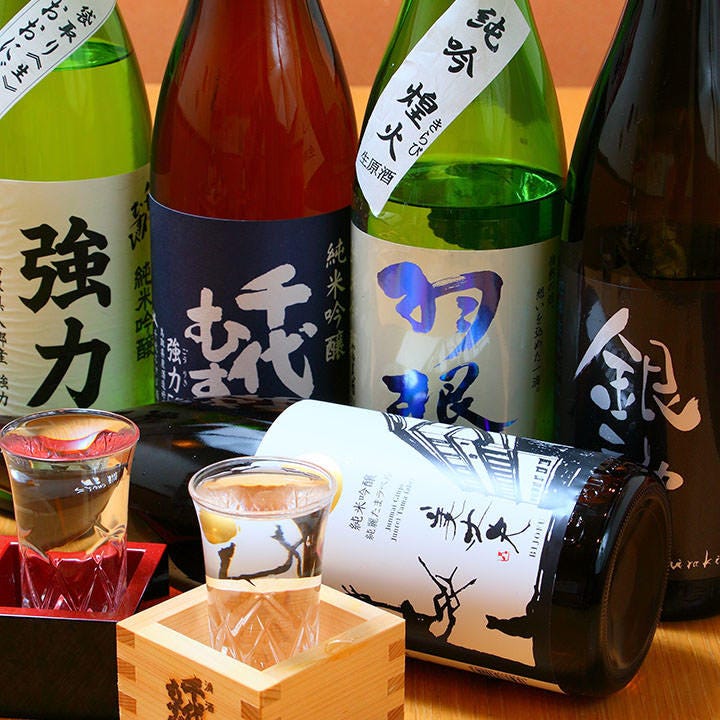 日本酒と肴と卵 猫と卵