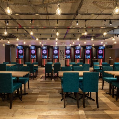 ダーツワン 横須賀中央駅前店_【最大100名様】広々としたメインフロア