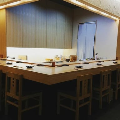 鮓臣 Sushi Jin  店内の画像