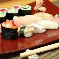 四季折々の旬が楽しめる加賀寿司