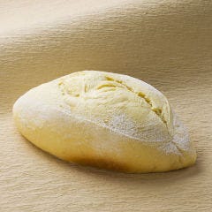 自家製パンも11時30より販売！数量限定です