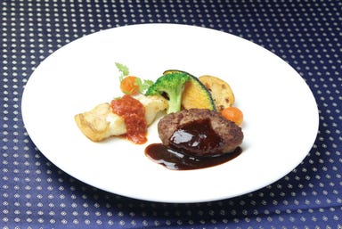 ホテル広島サンプラザ レストラン クレセント  メニューの画像