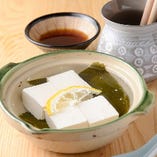 北海道大豆100％使用した南禅寺豆腐も、当店の自慢です。