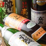 鮮魚に合う地酒も常時15種ご用意。また京都の地酒もございます。