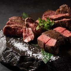 ステーキ3種盛り合わせ (国産豚ヒレ/極上生牛タン/ハラミ) 300g