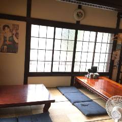 一軒家居酒屋 横浜骨付き鶏 まる金
