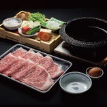 伊万里牛のシャトーブリアン、サーロインの食べ比べをすき焼きで『特選すき焼きコース』全8品