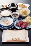 【ランチ黒毛和牛コース】特選伊万里牛や季節のスープ、さらにデザートまでついた全7品