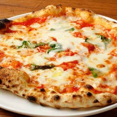 選べるお肉のグリル盛り クッチーナデルカンポ【新宿貸切宴会】_【3H飲み放題／室内利用OK！】お肉3種盛りとビールを堪能『ビアガーデンプラン』&rArr;6,000円