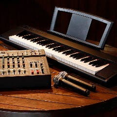 大人数で宴会 選べるお肉のグリル盛り クッチーナデルカンポ【新宿貸切宴会】_照明・音響機器・マイク・TV・プロジェクター・PC接続可DVDプレイヤー・楽器・控え室など、当店設備が基本無料でご利用いただけます!設備の詳細やご相談大歓迎!お気軽にお問い合わせください♪