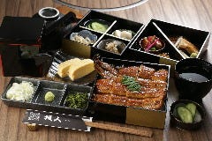鰻人