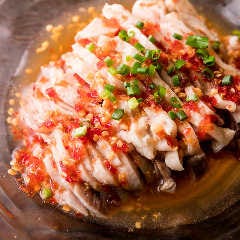全200種食べ飲み放題 135酒場 池袋西口立教通り店_蒸し鶏のタイ風ソースがけ