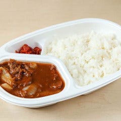 自慢の洋食をご自宅でもお楽しみいただけるテイクアウトをご用意