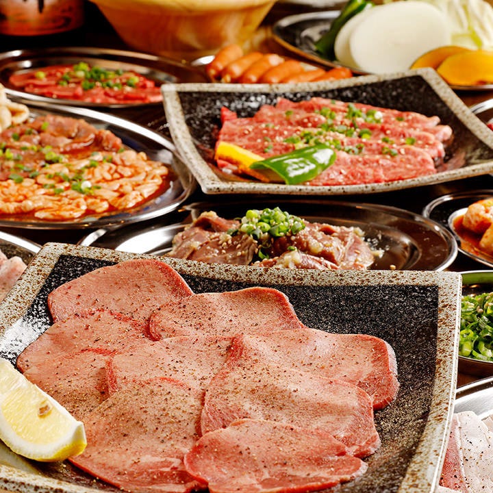 秩父焼肉ホルモン酒場 まる助 東松山駅前店 メニュー 宴会コース ぐるなび