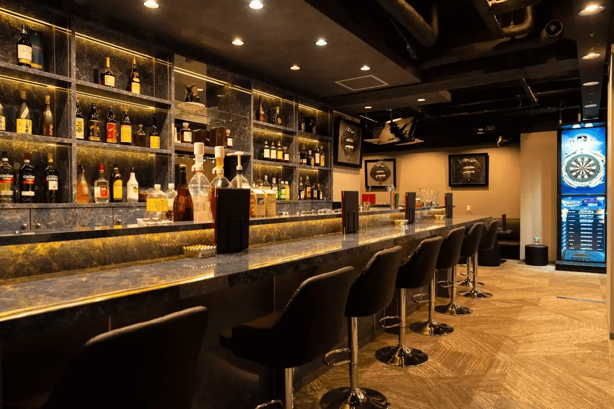 BAR bise （ビズ）那覇松山店（那覇/バー） - 楽天ぐるなび