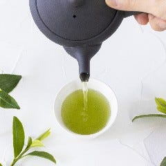 1899では一杯ずつ丁寧にお茶を淹れております。