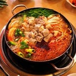 コプチャンチョンゴル(韓国式ホルモン鍋)